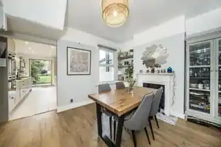 10 Rushford Road, photo 3