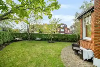 10 Rydal Road, photo 4