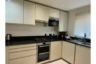 10 Sally Murray Close, photo 2