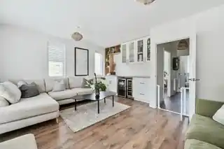 10 Sir James Moody Way, photo 4