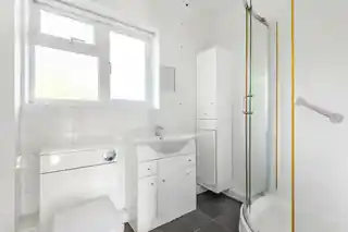 10 Temple Close, photo 4