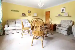 10 Terence Court, photo 4