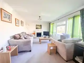 10 The Mount, photo 2