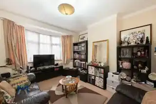 10 Waverley Avenue, photo 3