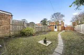 10 Woolwich Road, photo 2