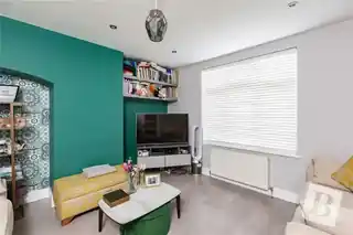 100 Grafton Road, photo 3