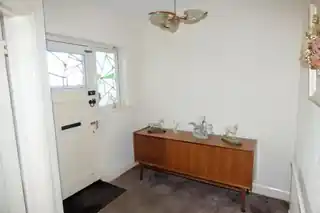 100 Park Drive, photo 2