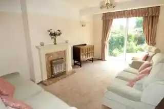 100 Park Drive, photo 3
