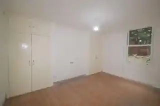 100A Herbert Road, photo 3