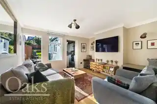 100B Oval Road, photo 2