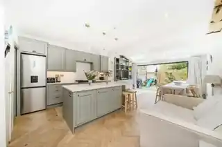 101 Crowborough Road, photo 3