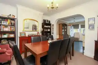 101 Denecroft Crescent, photo 3