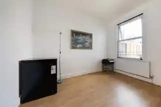 101 Godwin Road, photo 3