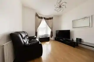 101 Godwin Road, photo 2