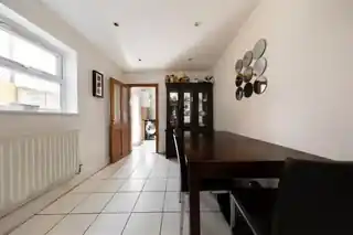 101 Godwin Road, photo 4