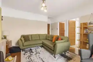 101 Longmead Drive, photo 2