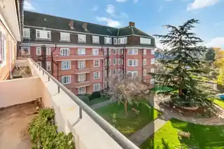 101 Watchfield Court, photo 2