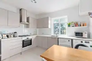 101 Watchfield Court, photo 3