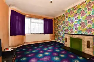 101 Watling Street, photo 2