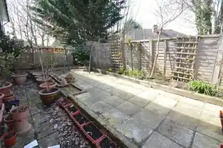 102 Garrison Lane, photo 4