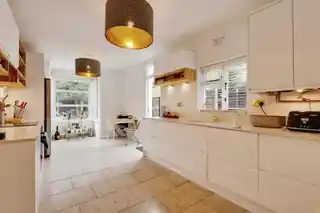 102 Ranelagh Road, photo 2