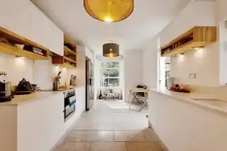 102 Ranelagh Road, photo 3