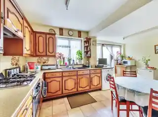 103 Fleetwood Road, photo 2