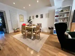 103 Green Lane, photo 4