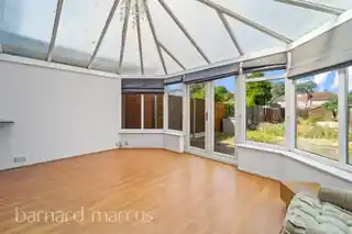 103 Sunningdale Avenue, photo 2
