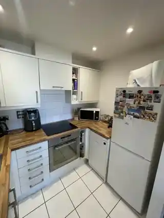 103 Wooldridge Close, photo 3