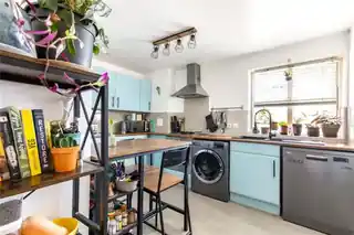 104 Academia Way, photo 2