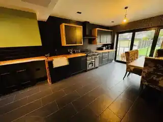 104 Como Street, photo 2