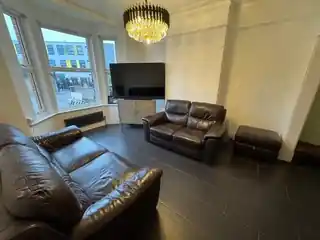 104 Como Street, photo 4