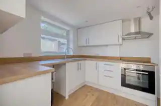 104 Emma Road, photo 4