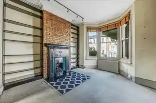 104 Iffley Road, photo 2