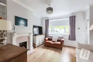 104 Northumberland Avenue, photo 3