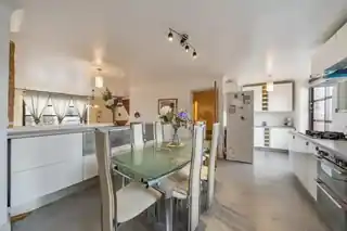 104 Plover Way, photo 2