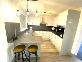 104 Savage Gardens, photo 2