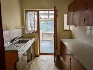 104 Seymer Road, photo 4