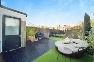 105 Munster Gardens, photo 4