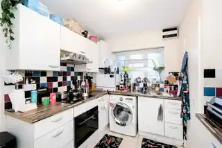 106 Rose Lane, photo 3