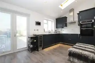 106 Woodbrook Road, photo 3