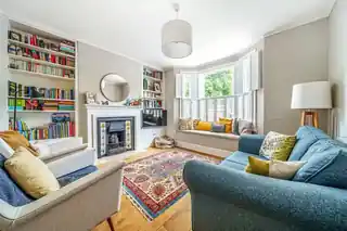 107 Canbury Avenue, photo 4