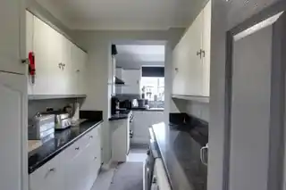 107 Chase Way, photo 3