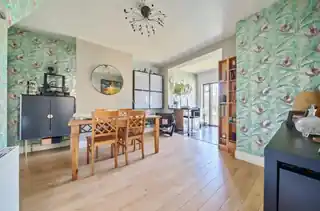 107 Hurst Road, photo 4