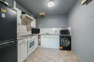 107 Lavender Place, photo 4
