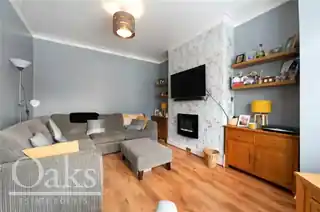 107 Nutfield Road, photo 3