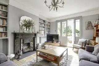 107 Victoria Road, photo 3