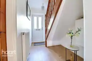 108 Beverley Road, photo 4