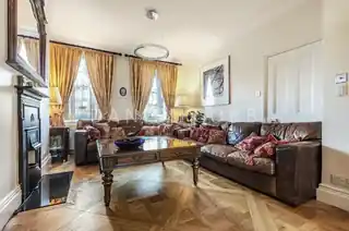 108 Kennington Road, photo 3